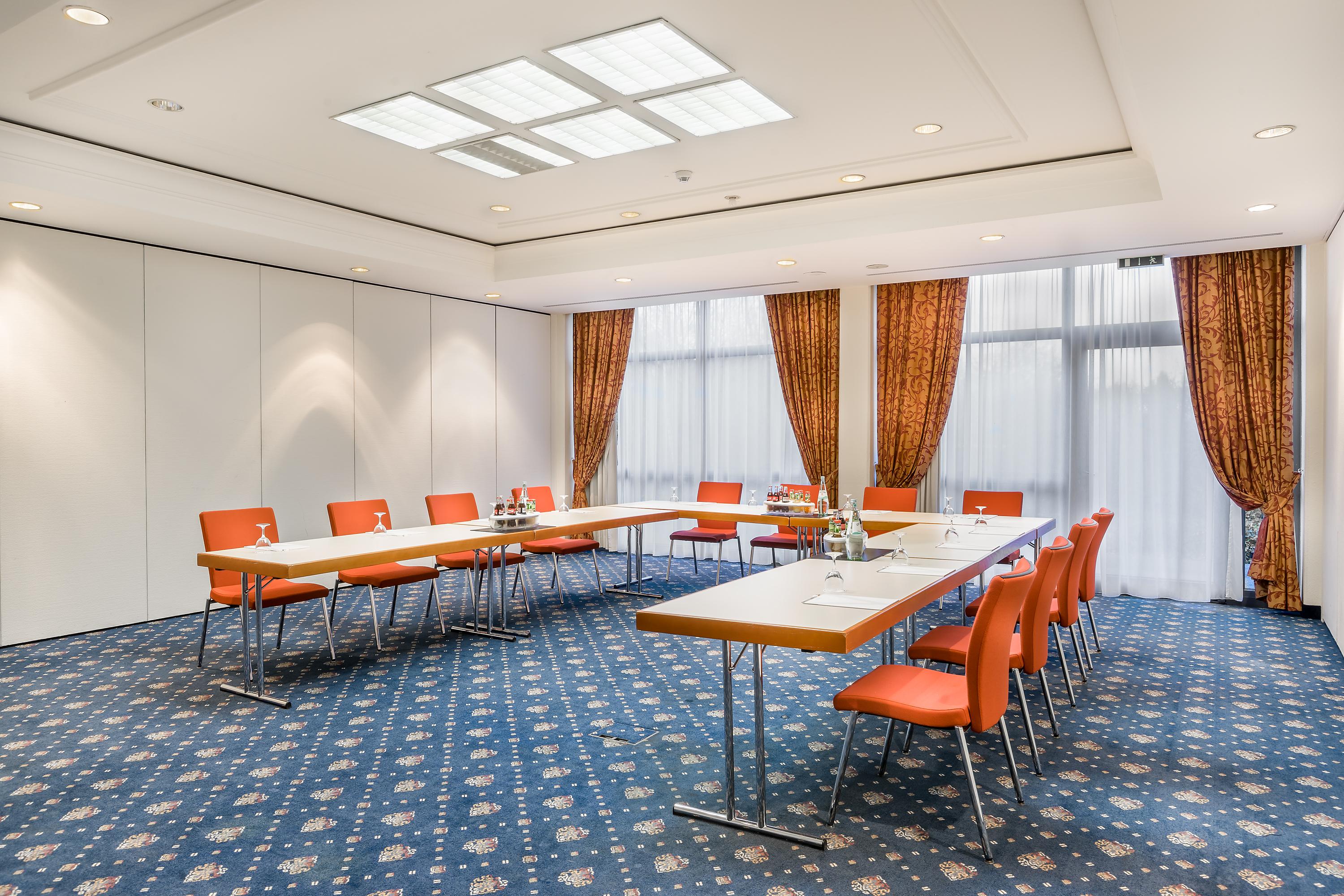 Garner Hotel Ruesselsheim By Ihg Экстерьер фото