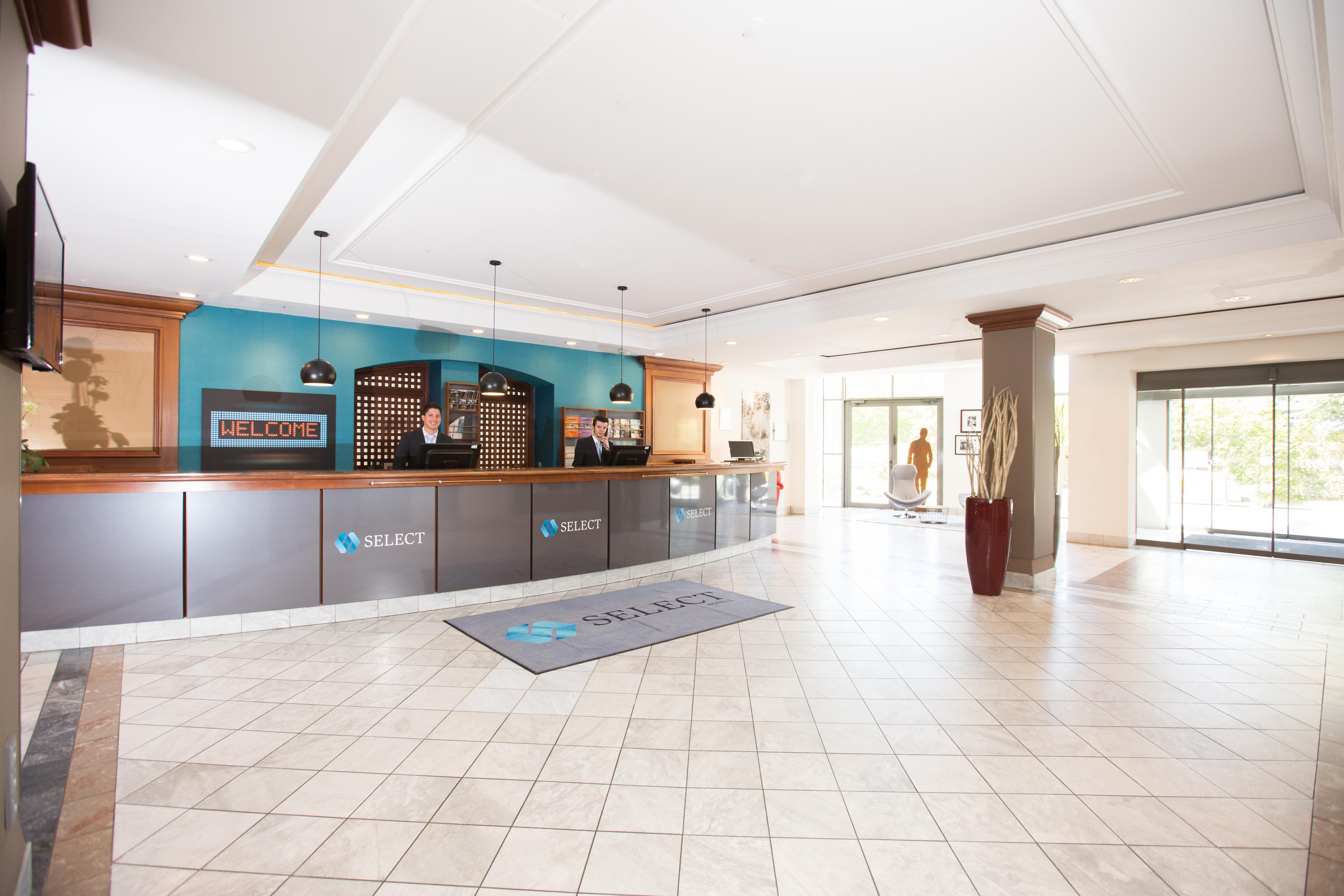 Garner Hotel Ruesselsheim By Ihg Экстерьер фото
