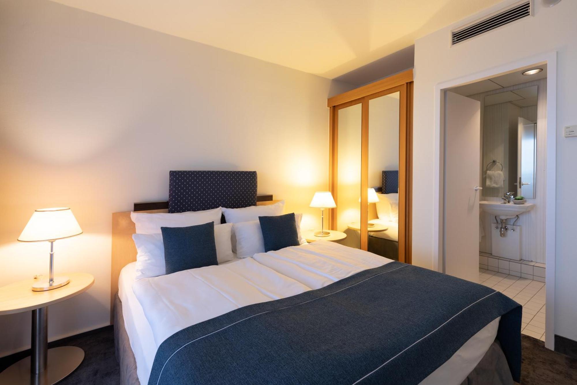 Garner Hotel Ruesselsheim By Ihg Экстерьер фото