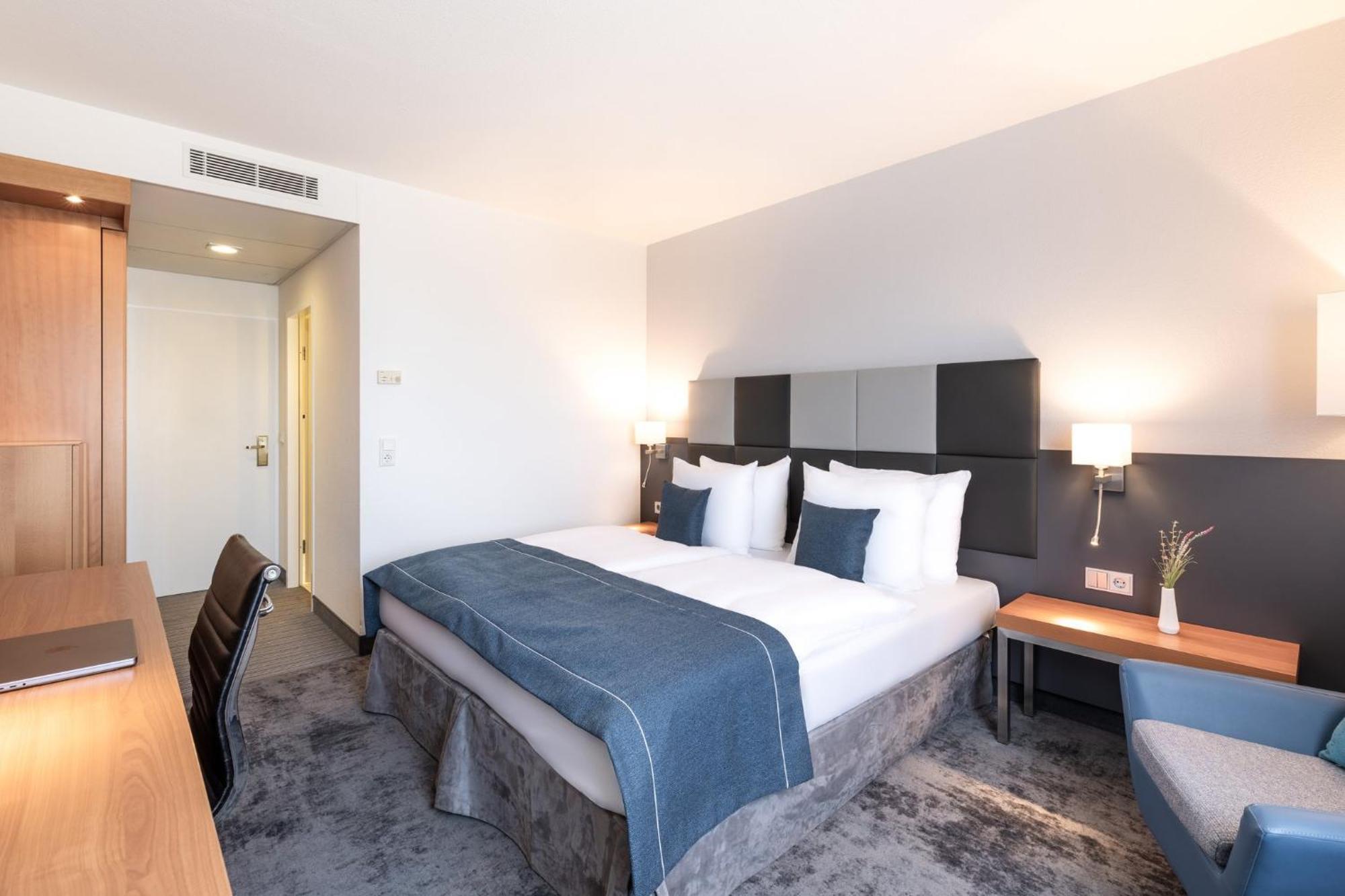 Garner Hotel Ruesselsheim By Ihg Экстерьер фото